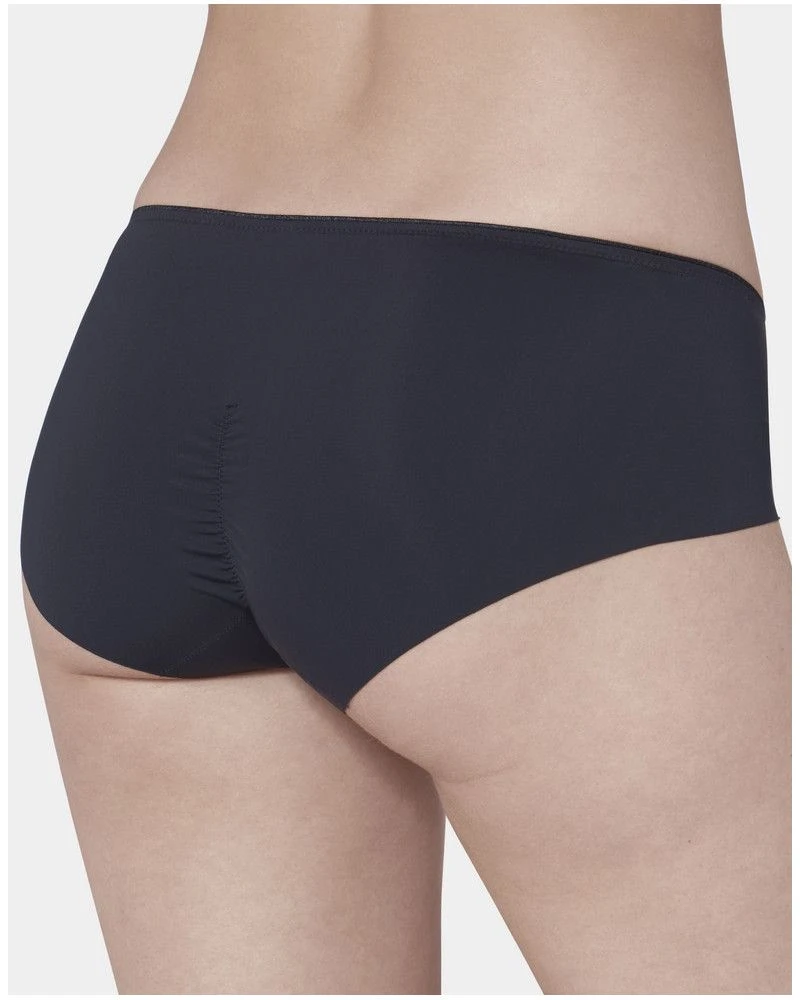 Shorty Triumph Essential Minimizer (Noir) 4 Shorty Triumph Essential Minimizer (Noir) – Image 2