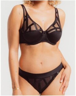 Soutien-gorge Plunge Louisa Bracq Série (Noir) -Lingerie Belle soutien gorge plunge louisa bracq serie noir 2